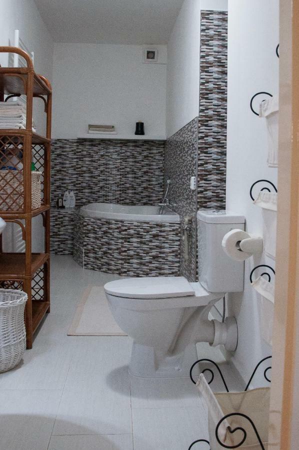 Апартаменти Apartman Zeleznice Екстер'єр фото